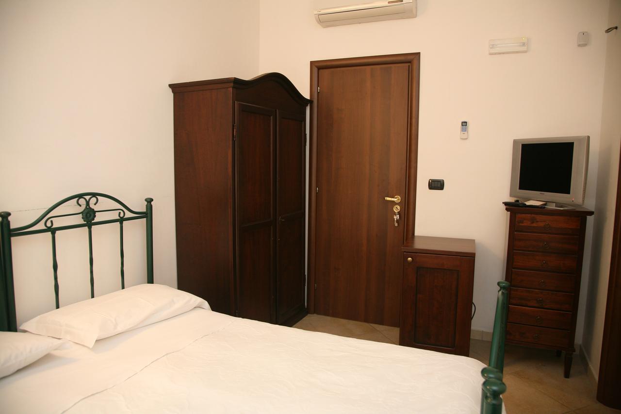 Residence Angelica Oria  Exteriör bild